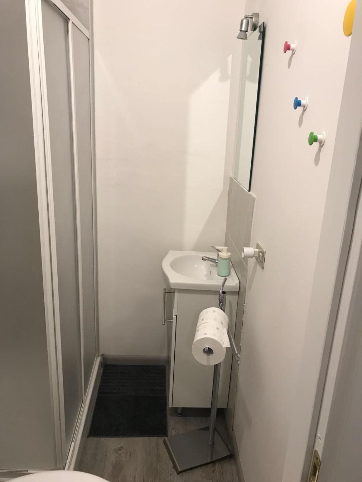 Bed2Go Bed and Breakfast Τορίνο Δωμάτιο φωτογραφία