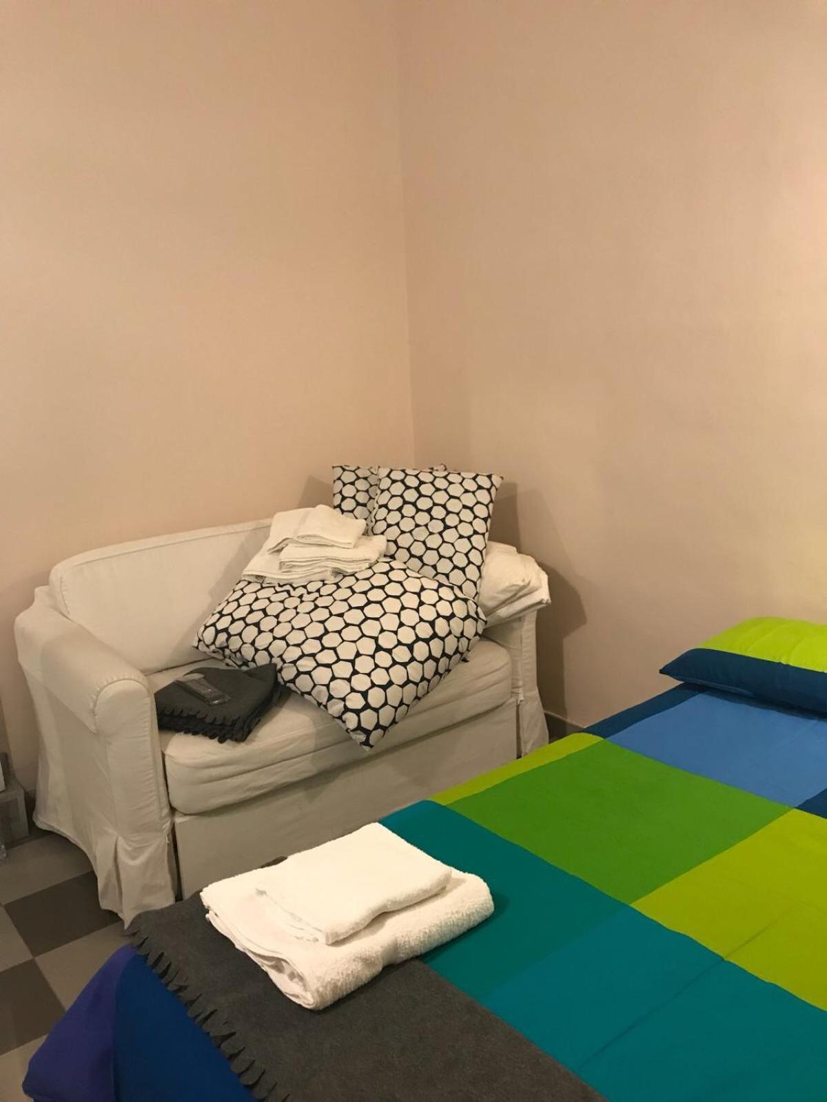 Bed2Go Bed and Breakfast Τορίνο Δωμάτιο φωτογραφία