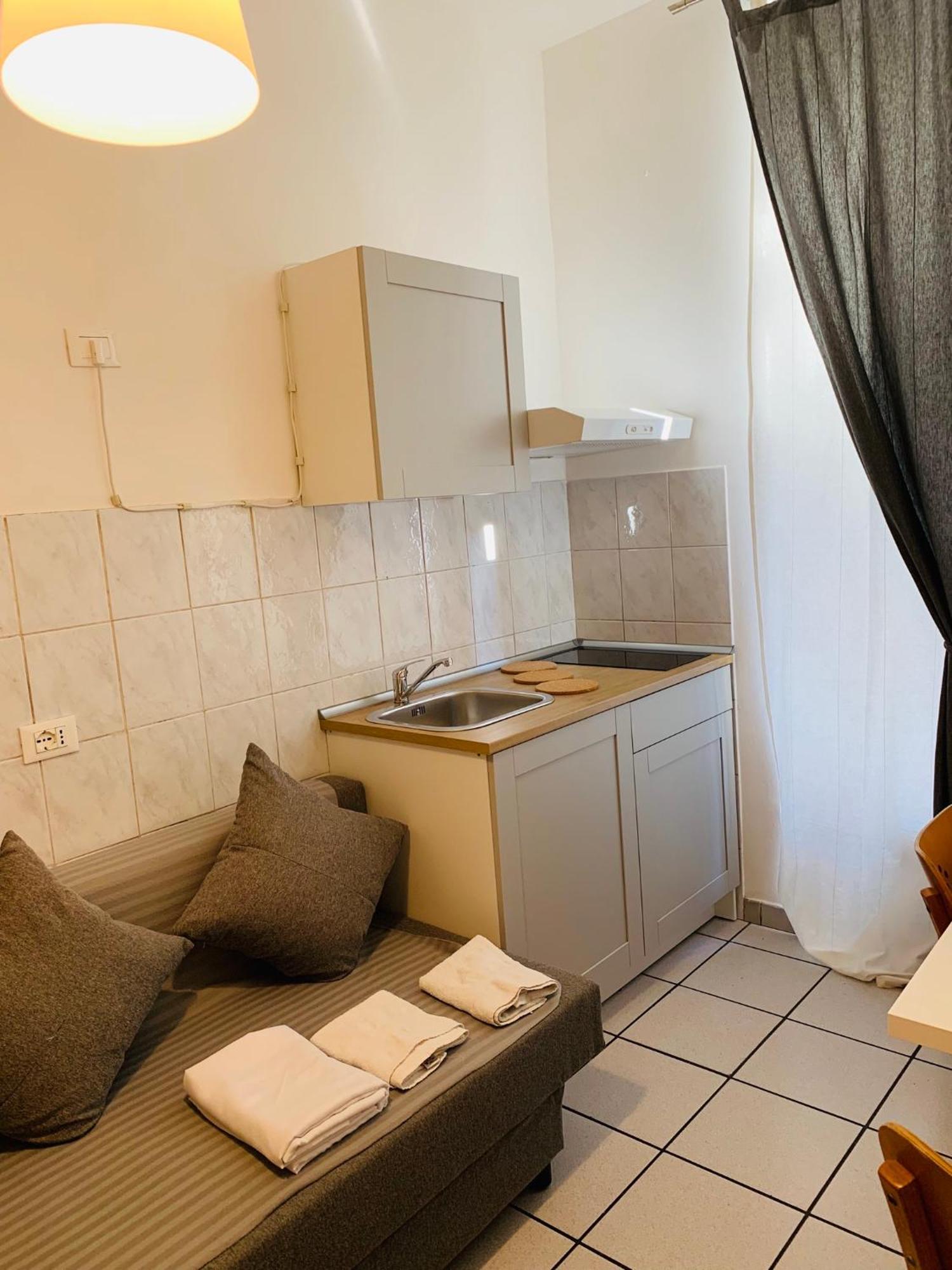 Bed2Go Bed and Breakfast Τορίνο Δωμάτιο φωτογραφία